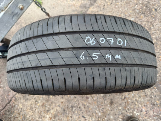 1x 205 45 17 88V GOODYEAR Efficient GRIP  Extra Load 6.5mm Dot Code 2325