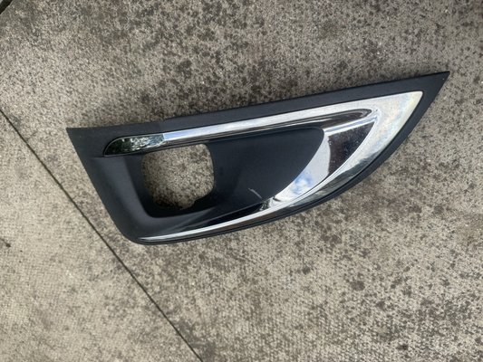 PEUGEOT 3008 MK2 P84 2018 FOG LIGHT SURROUND TRIM MOULDING LEFT SIDE 9810881377