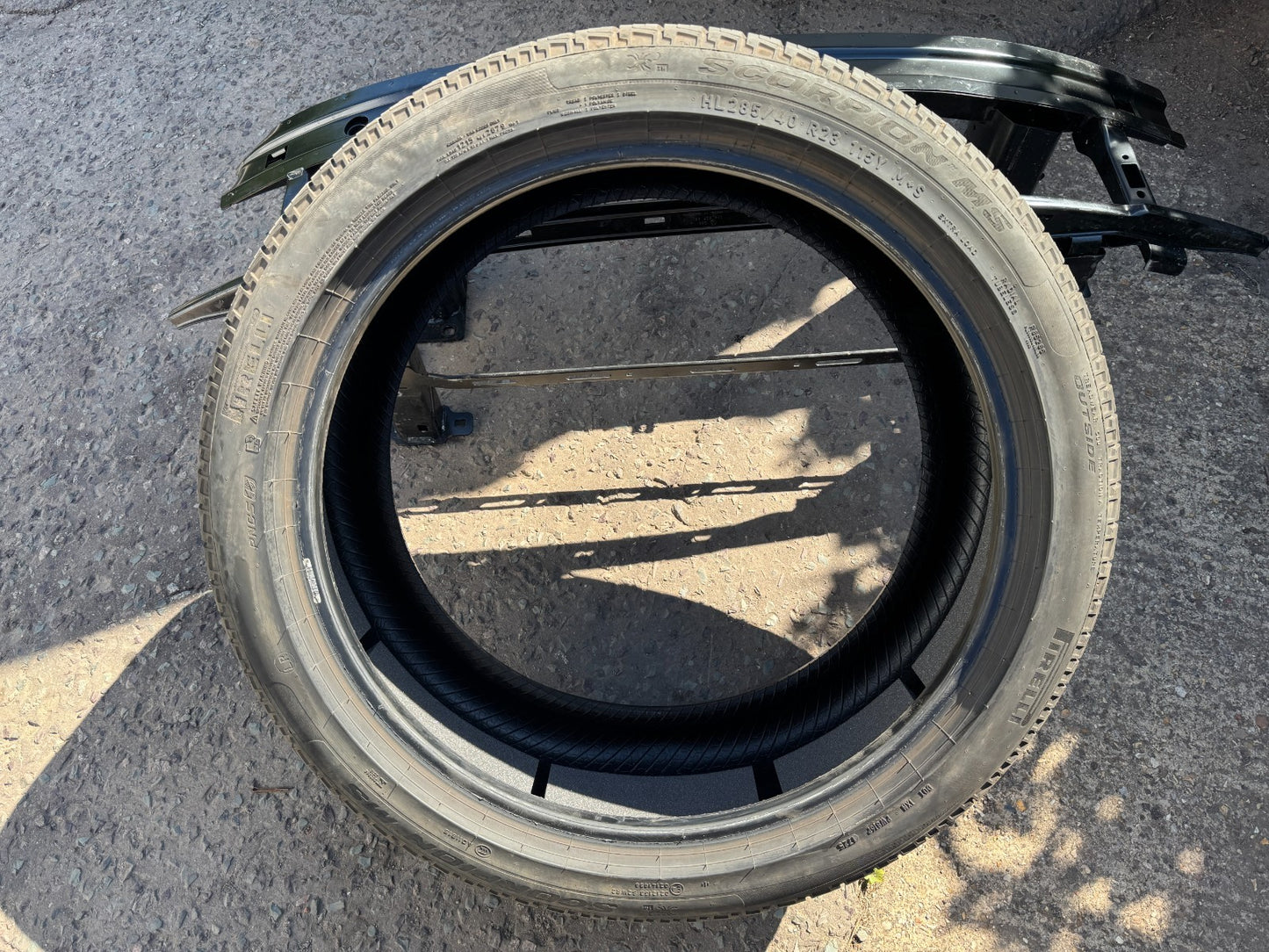 285 40 23 Pirelli Scorpion MS 115Y Silent LR Tyre 2025 6mm no repair free p&p