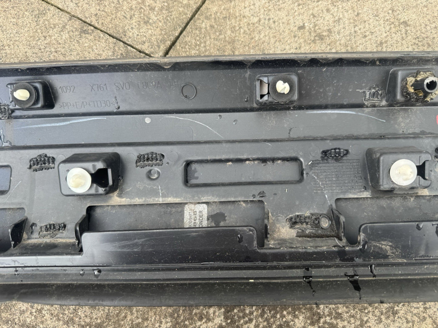 FRONT LEFT DOOR TRIM FOR JAGUAR F-Pace Series MK83 21065