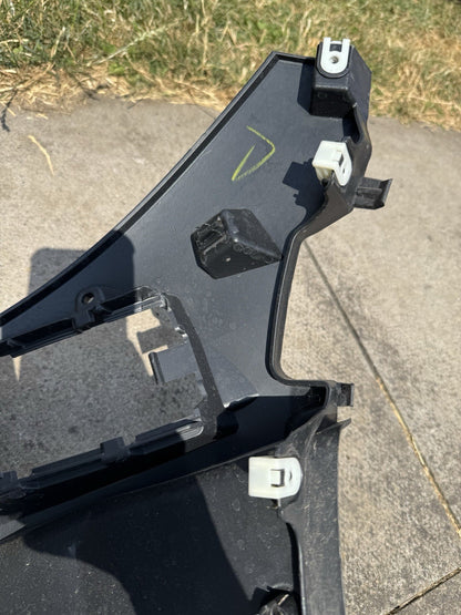BMW G80 G82 G83 M3 M4 Competition Bumper Retaining Frame Front Right Driver Side