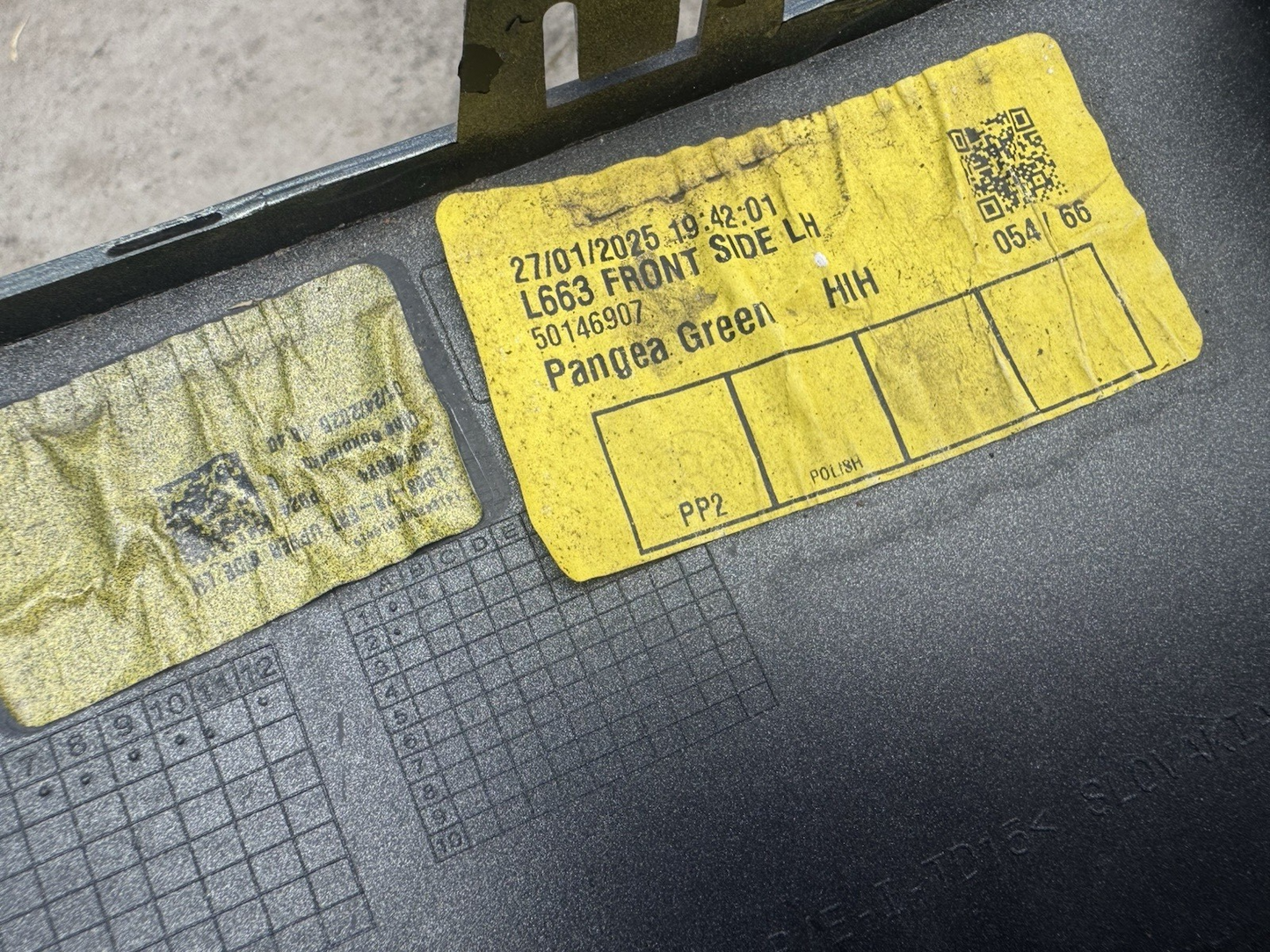 Land Rover Defender L663 Front Bumper Upper Left Panel Trim 20 ON L8B2-17E792-A