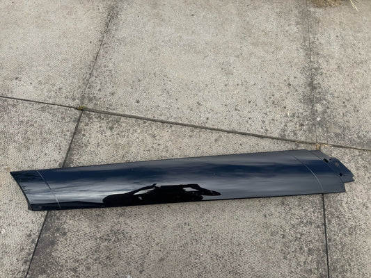 LEFT 2023 LAND ROVER DEFENDER 110 L663 WINDOW TRIM N/S N8B2-025A53-AB