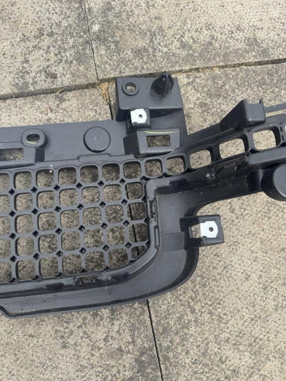 Land Rover Defender L663 front Bumper lower grill Genuine L8B2-17F791-A
