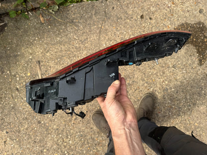 Kia EV6 (2019-2021) LEFT Side Rear Tail Light 92401-CV000