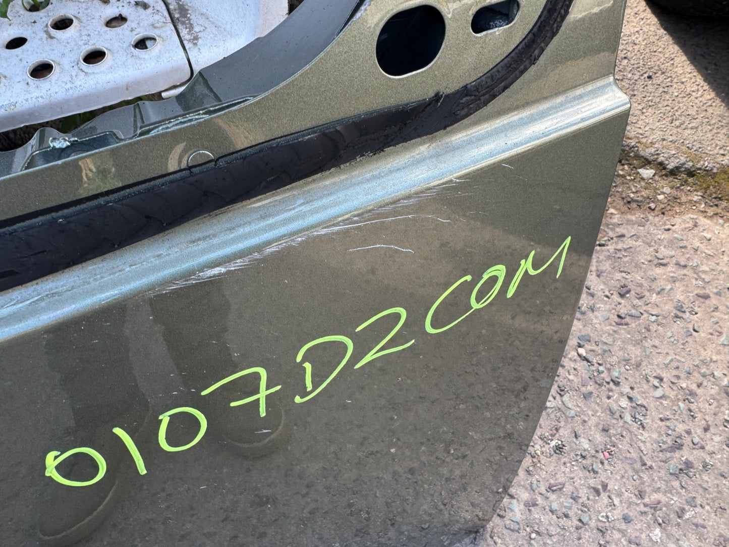 2025 GENUINE LAND ROVER DEFENDER L663 REAR TAILGATE DOOR 2020-ON L8B2400A18A
