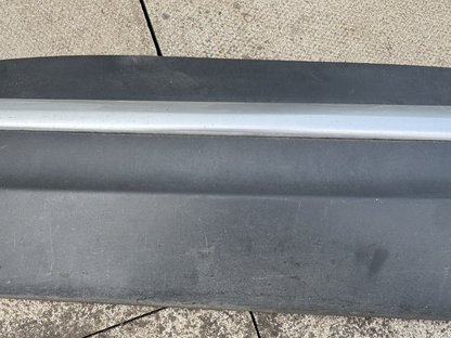 Kia Sportage Mk4 2021-24 Passenger N/S Left Front Door Moulding Trim 87721-R2000