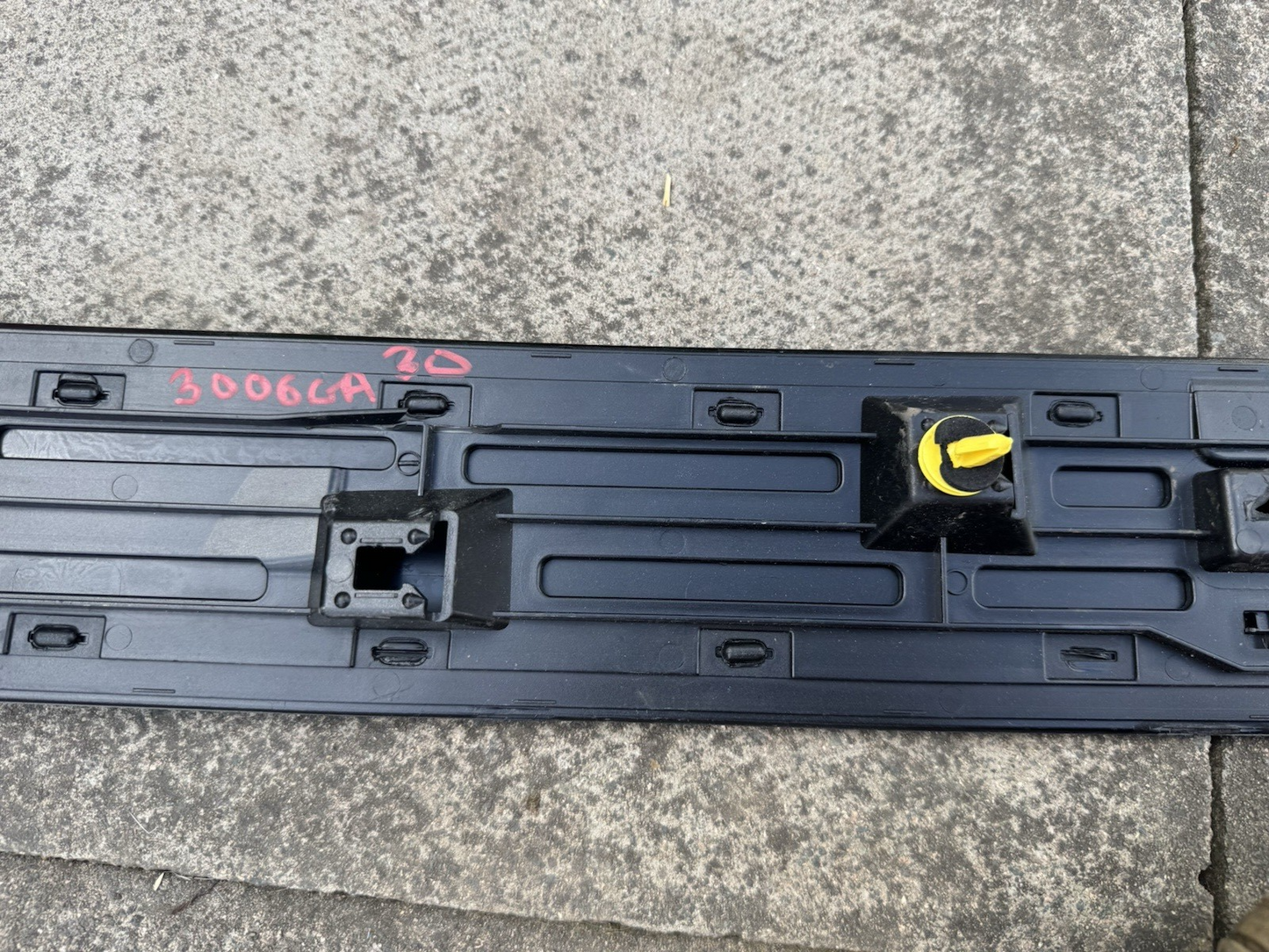 Land Rover Sport Rear Trim Strip Bumper L461 2023 N9X2402A30AE