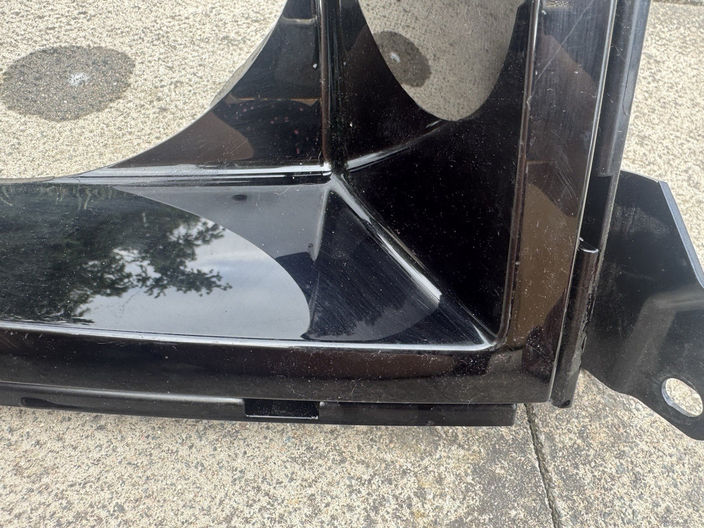 Land Rover Defender Headlight Surround Right Driver 20 ON L8B2-13C024-B L663