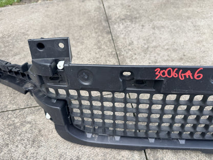 LAND ROVER DEFENDER L663 2020-ON FRONT BUMPER GRILL LOWER  L8B2-17F791-A