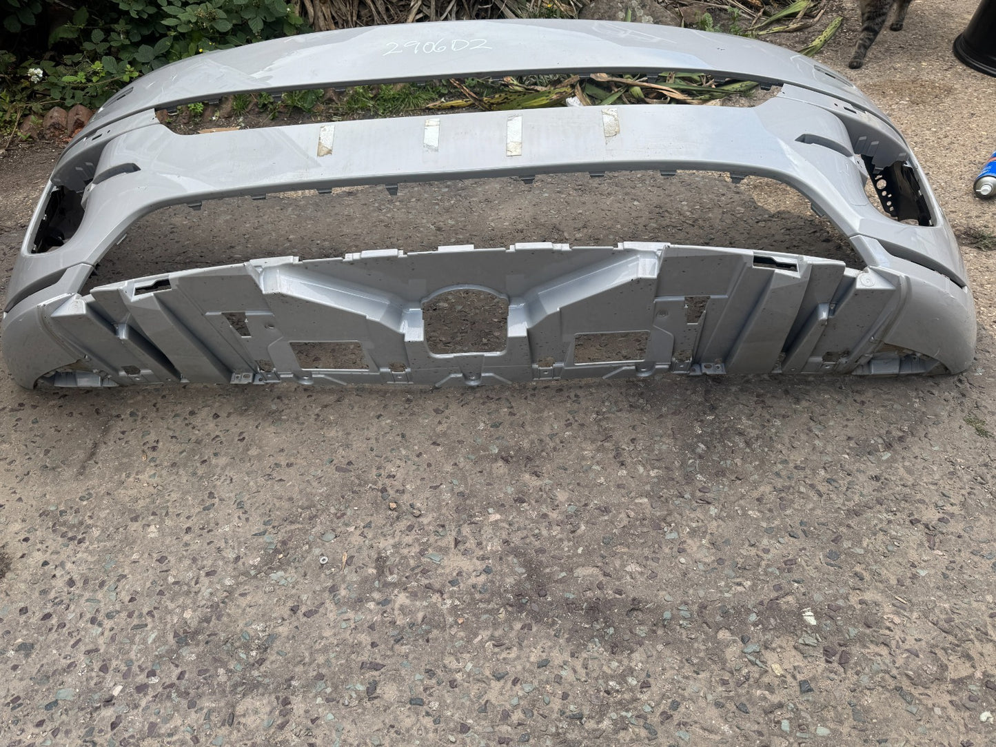 2025 N9X217F003A RANGE ROVER SPORT GENUINE FRONT BUMPER UPPER & LOWER 2022-ON
