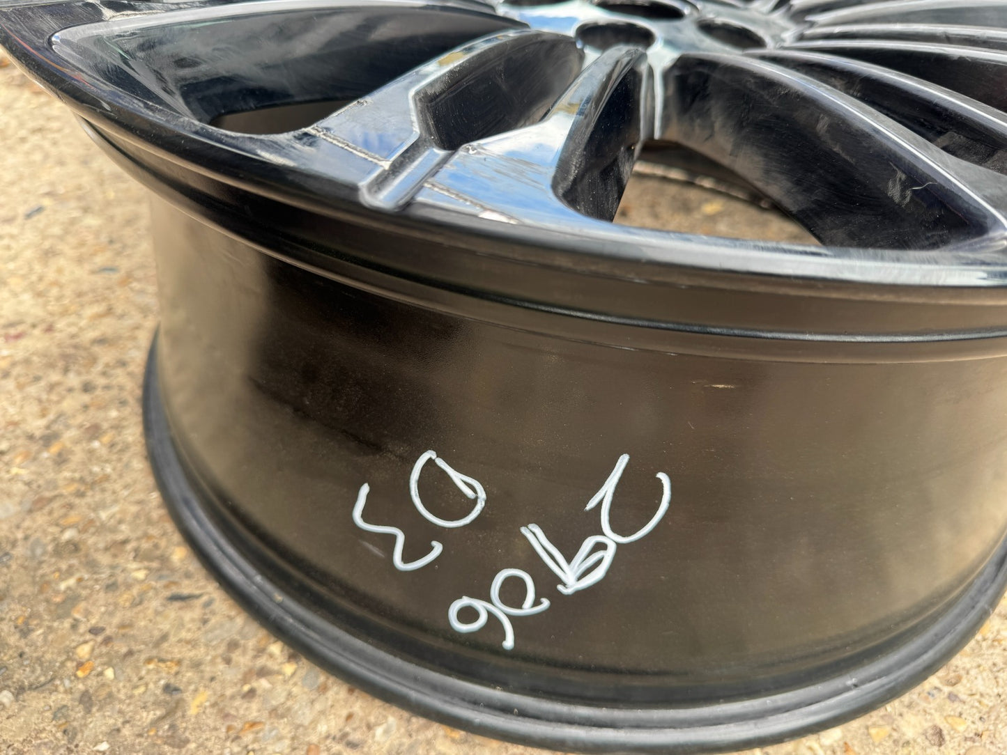 GENUINE RANGE ROVER VELAR 22" ALLOY WHEEL RIM GLOSS BLACK 9jx22 N8A21007BA