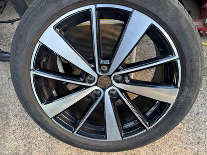 Polestar Single Alloy Wheel "19 Inch 8J 5x108 V Spoke 2021-2024 Black Silver
