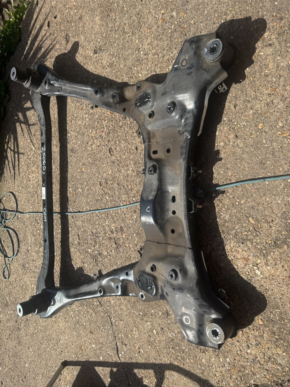 KIA SPORTAGE NQ5 2022-2026 FRONT SUBFRAME ENGINE CRADLE 62401-N7050