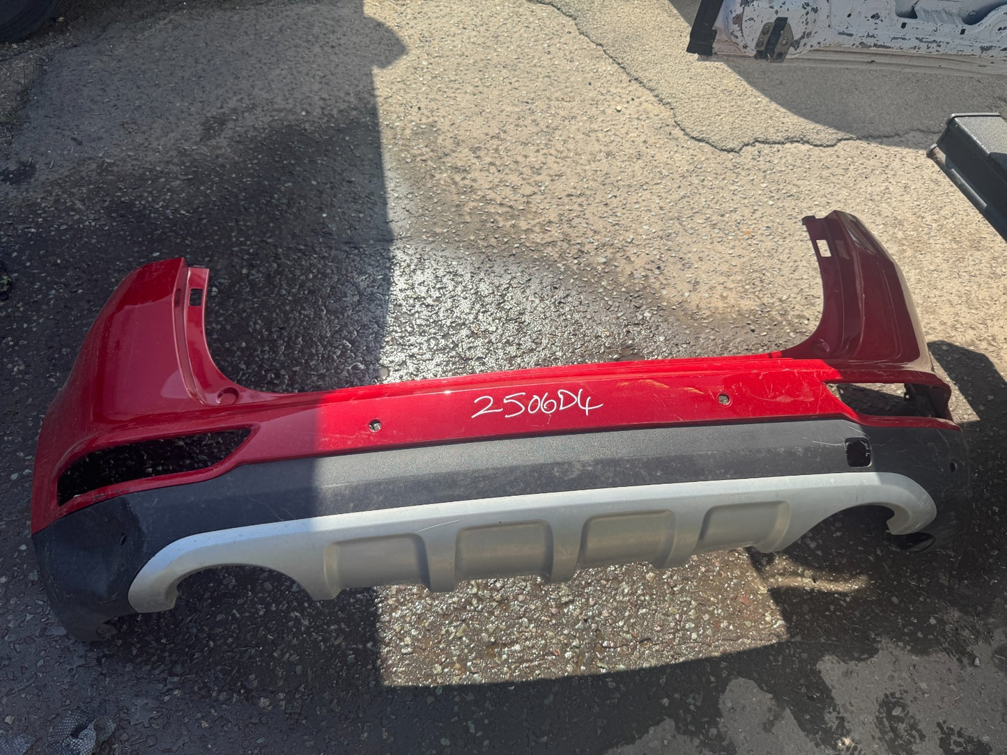 KIA SPORTAGE REAR BUMPER 2015-2018 GENUINE 86611-F1000