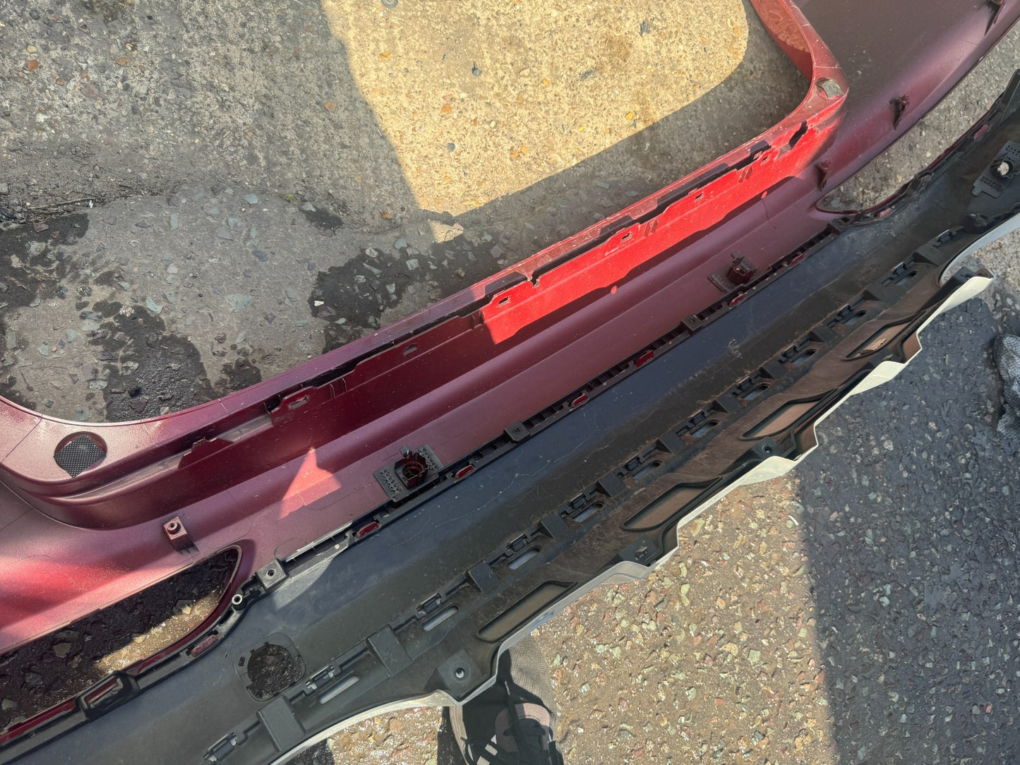 KIA SPORTAGE REAR BUMPER 2015-2018 GENUINE 86611-F1000