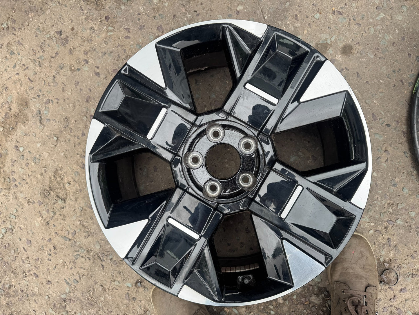 GENUINE KIA SPORTAGE MK5 NQ5 19" DIAMOND CUT ALLOY WHEEL RIM 52910-R2700