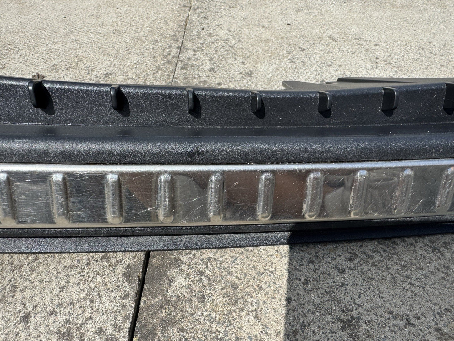 VOLVO XC90 MK2 2015-2024 REAR TAILGATE LOCK TRIM 32239215 32239216