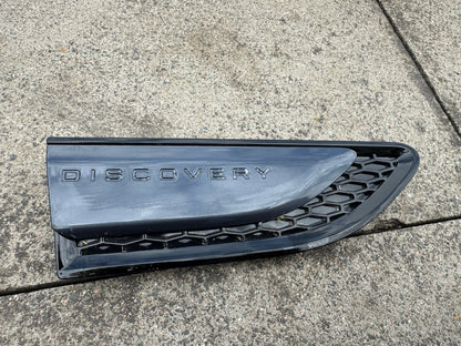 LAND ROVER DISCOVERY SPORT L550 RIGHT SIDE FRONT WING Trim FK72-280B10 Genuine