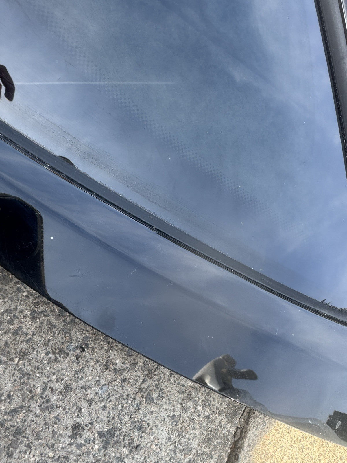 85j.845.297 AUDI WINDOW GLASS