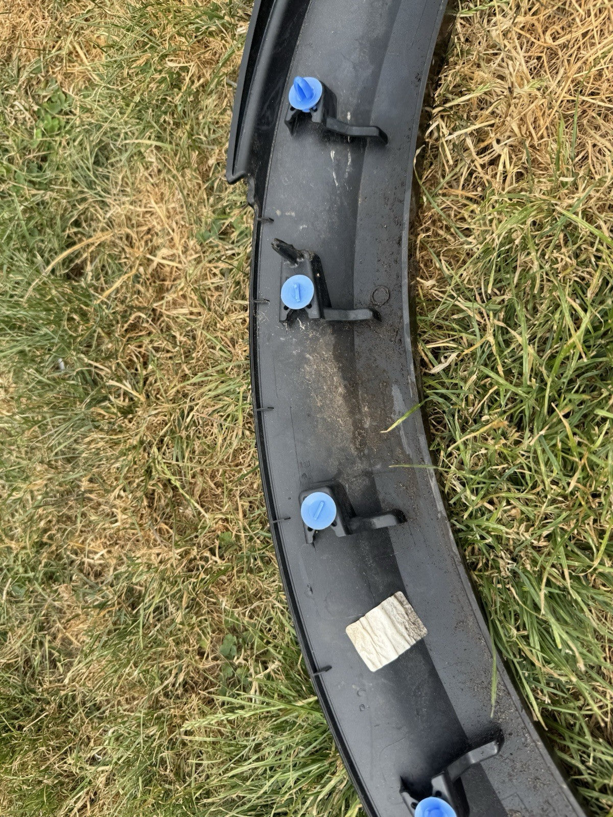 PEUGEOT E-3008 2024 WHEEL ARCH TRIM REAR LEFT DRIVER SIDE 9840246380