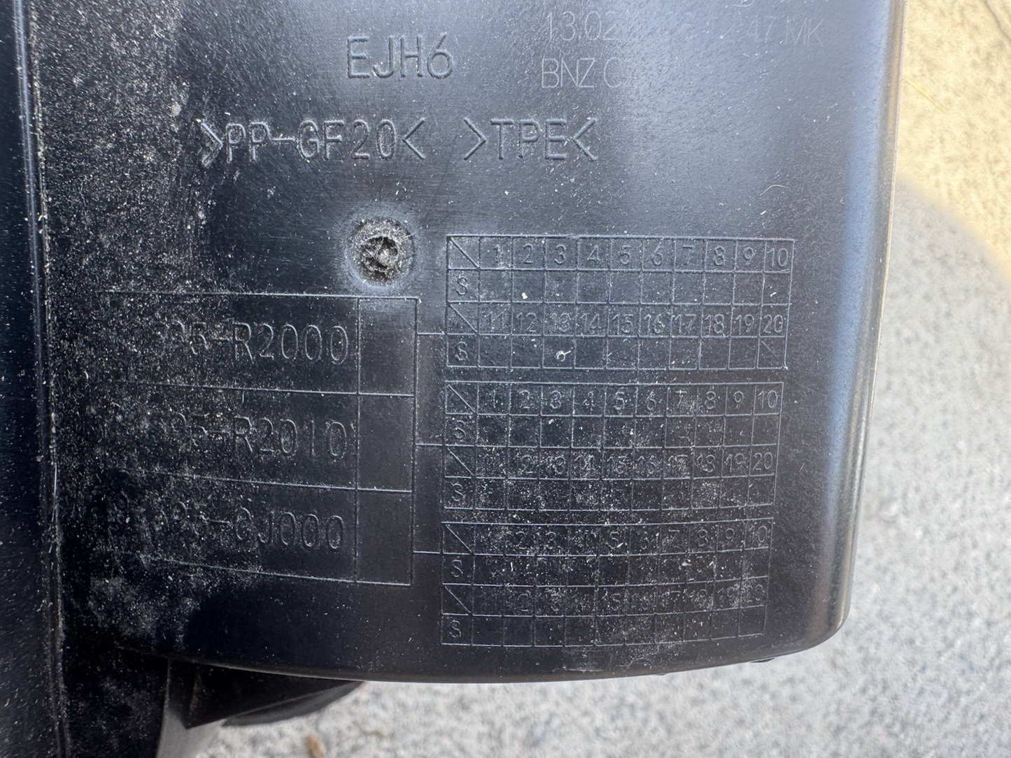 81595R2000 fuel filler cap KIA SPORTAGE