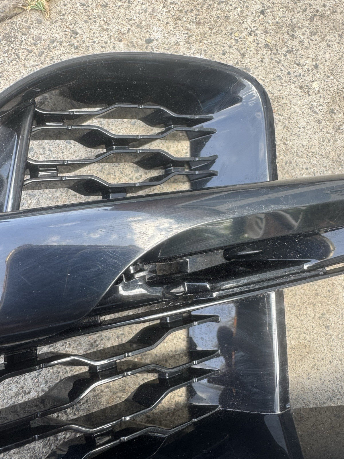RANGE ROVER EVOQUE R DYNAMIC 2019-ON L551 FRONT LEFT GRILLE K8D2-8B290-AB