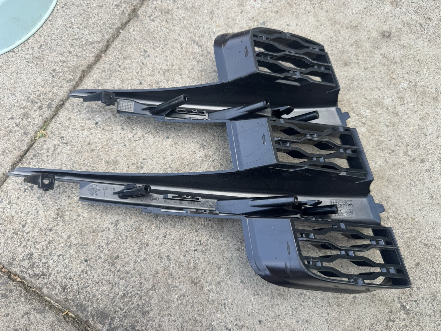 RANGE ROVER EVOQUE R DYNAMIC 2019-ON L551 FRONT LEFT GRILLE K8D2-8B290-AB