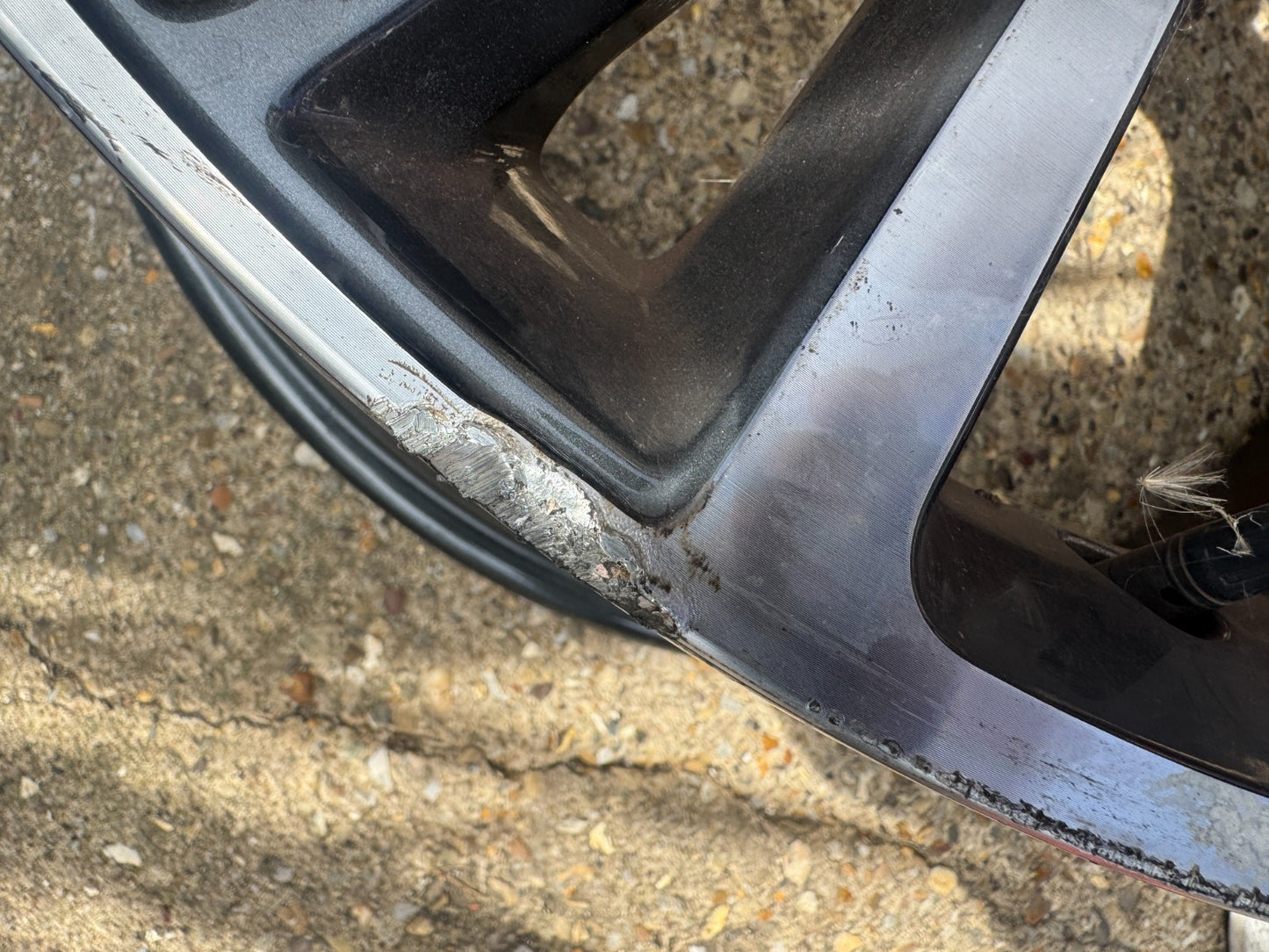 GENUINE 22" JAGUAR I-PACE 5056 ALLOY WHEEL RIM J9D3-1007-DC BUCKLED/KERB DAMAGE