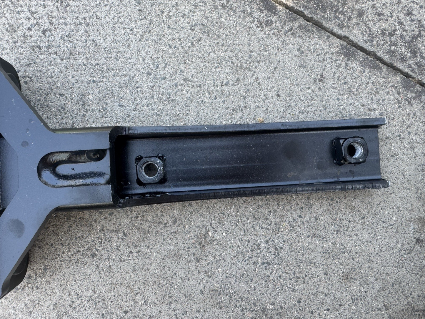 Trailer Hitch Bracket - Volvo (31650597) 2019-2022 RIGHT  HAND SIDE