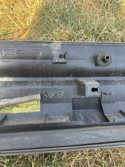 LR RANGE ROVER SPORT II L494 Front Left Door Lower Molding FK6M-21065-A 2018