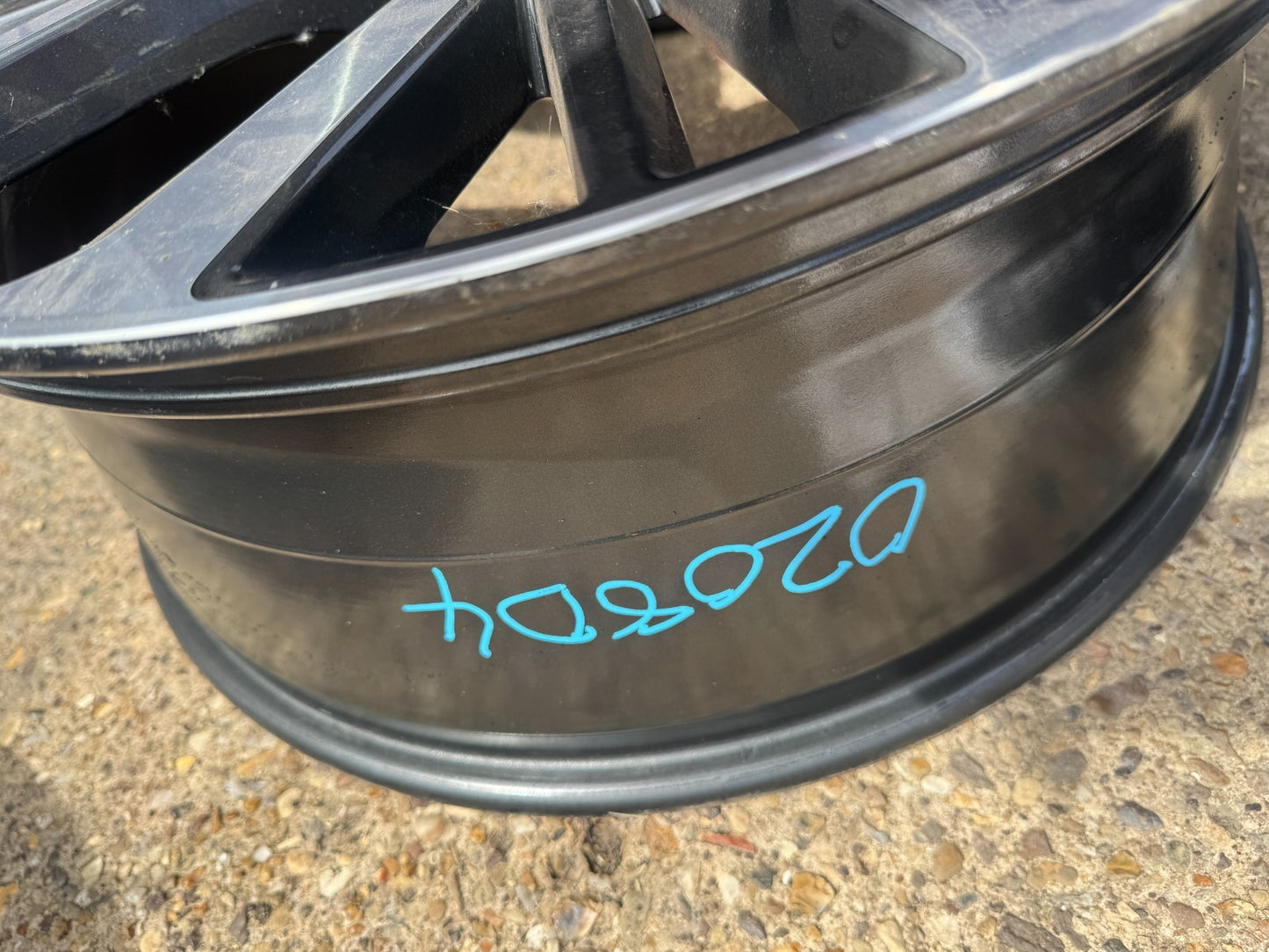 GENUINE 22" JAGUAR I-PACE 5056 ALLOY WHEEL RIM J9D3-1007-DC BUCKLED/KERB DAMAGE