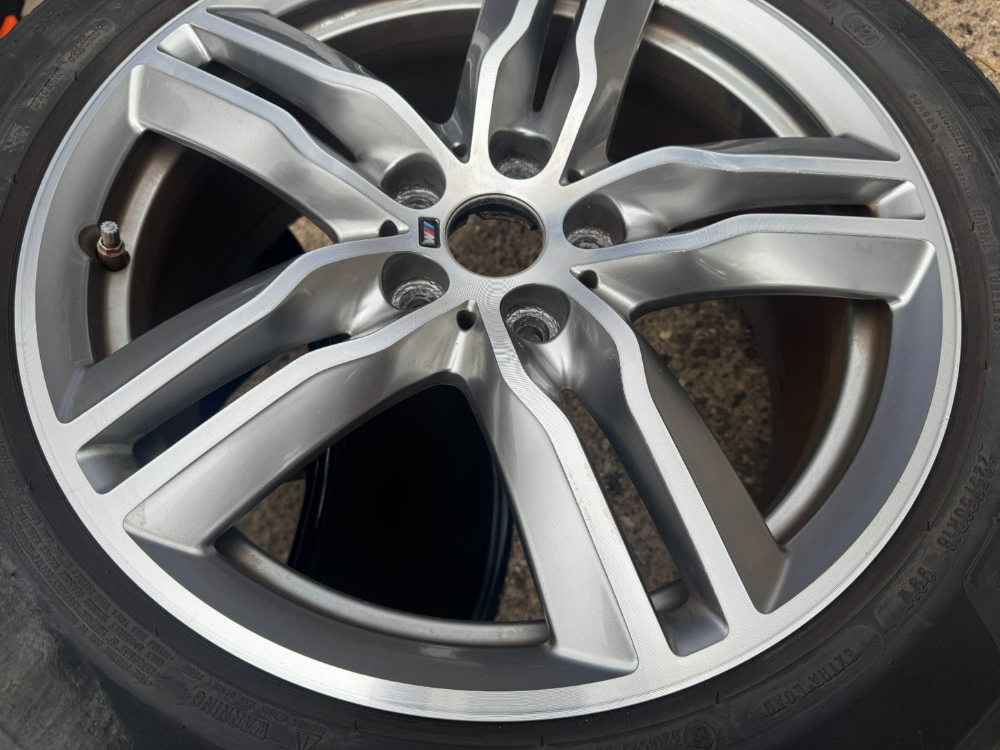 1x Genuine BMW F48 X1 18" M-Sport Alloy Wheel & 5mm tyre 7.5Jx18 7850456
