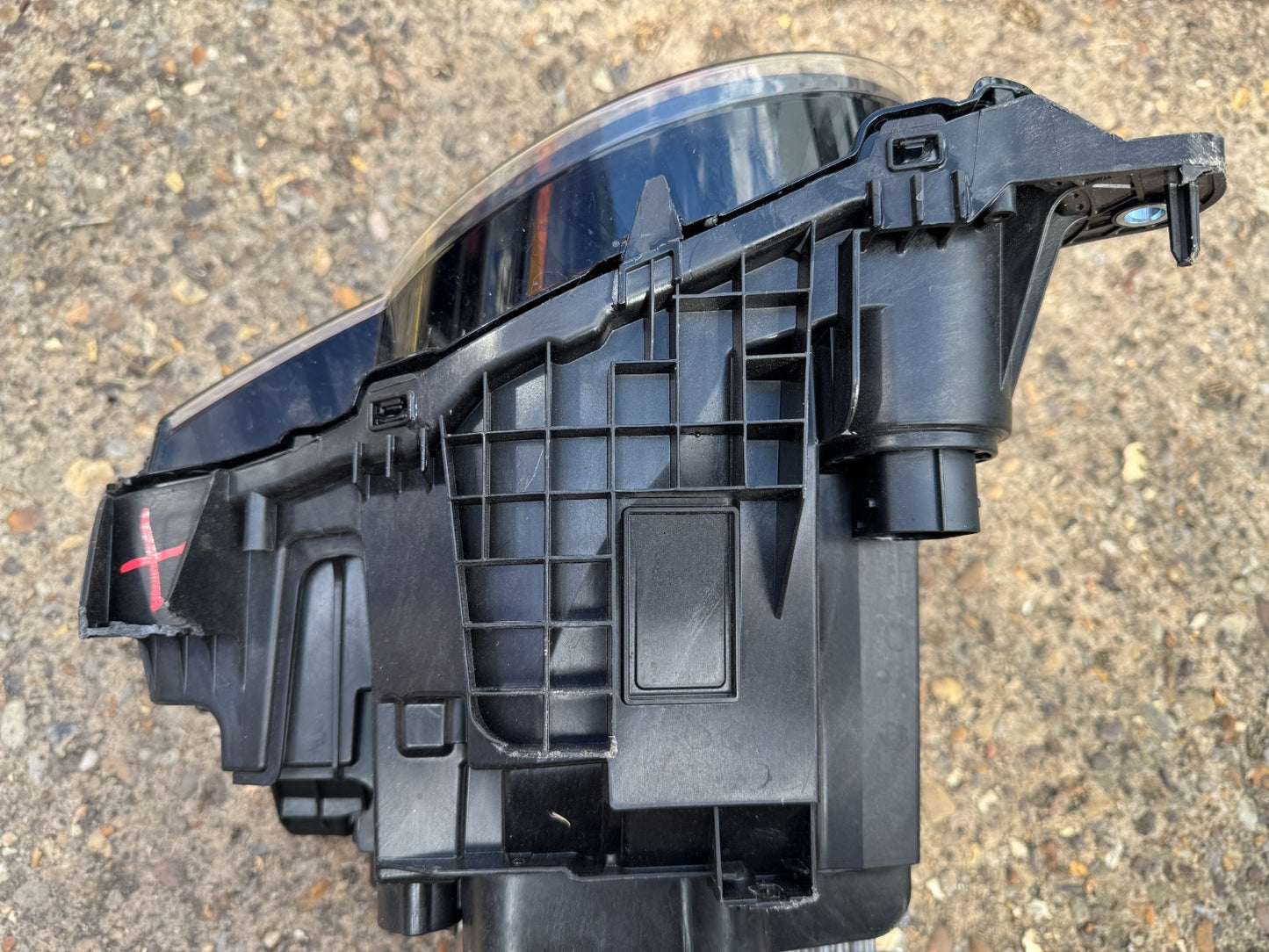 LAND ROVER DEFENDER L663 FACELIFT 2026 MATRIX LED HEADLIGHT RIGHT T8B213W029