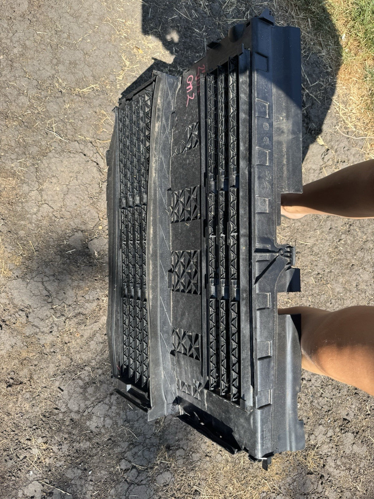 DAMAGED CITRO�N C5 AIRCROSS Air Inlet Module Centre 9843265180