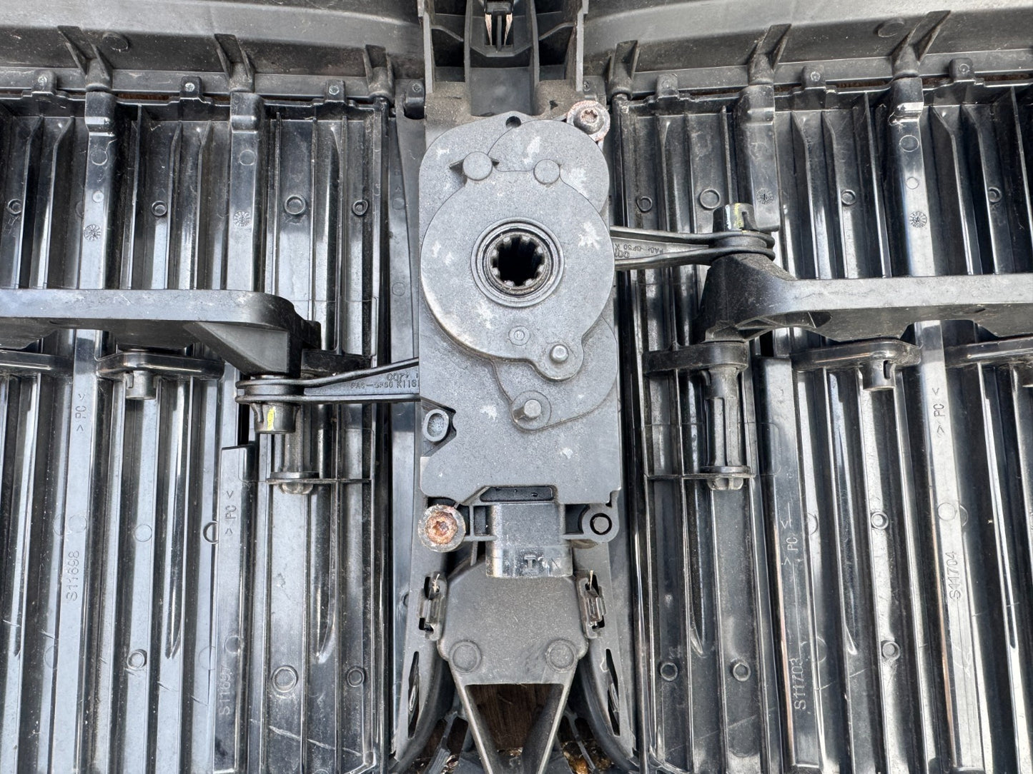 radiator grille x5