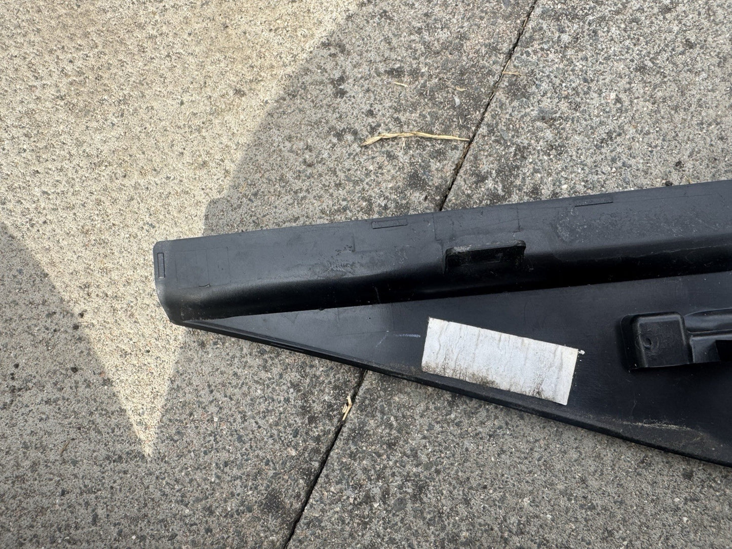 RANGE ROVER EVOQUE 2020 RHD Front Right Fender Molding Genuine K8D2-280B10