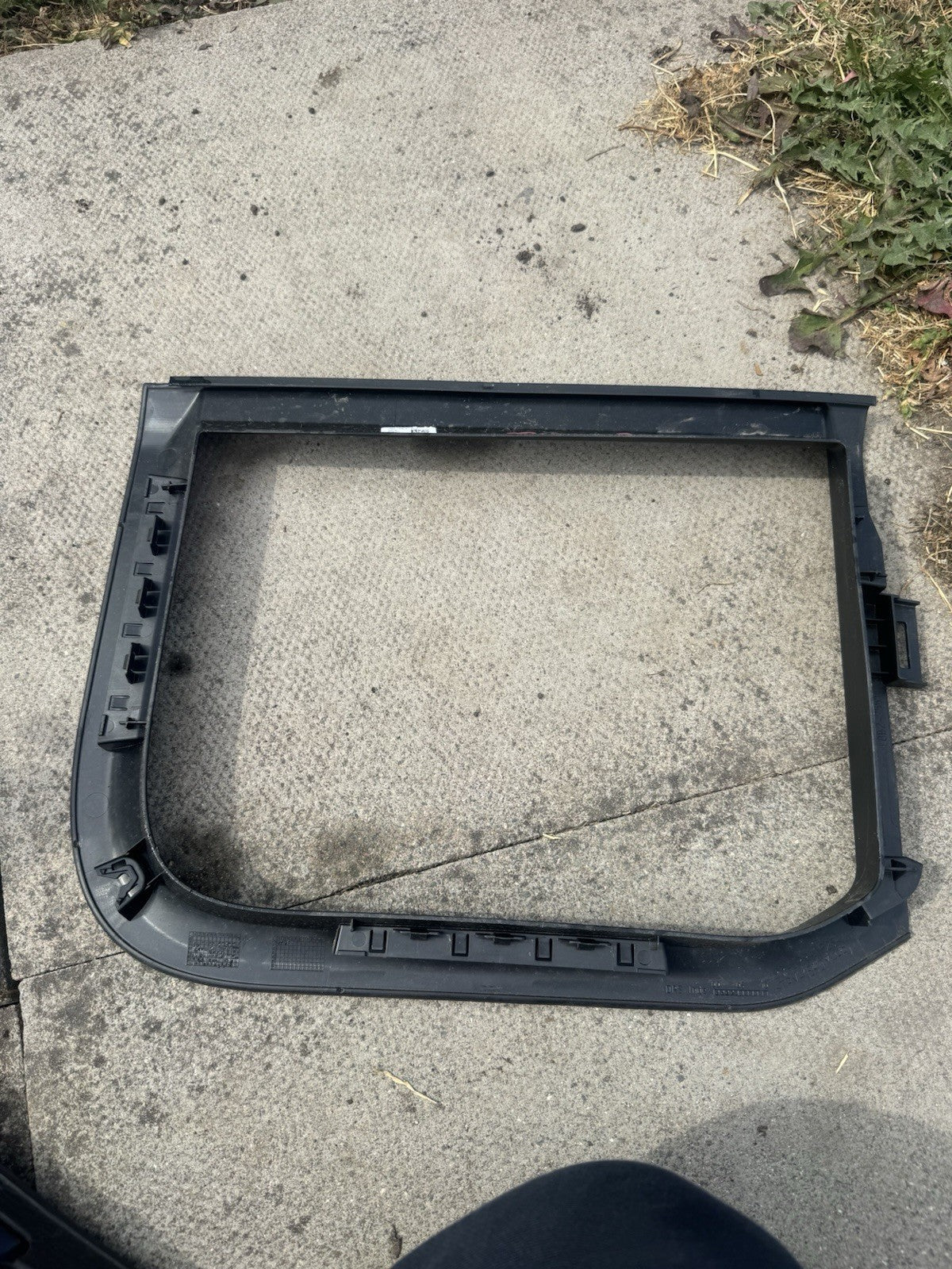 door trim strip rear right Interior L8B2-25514-A LAND ROVER DEFENDER L663