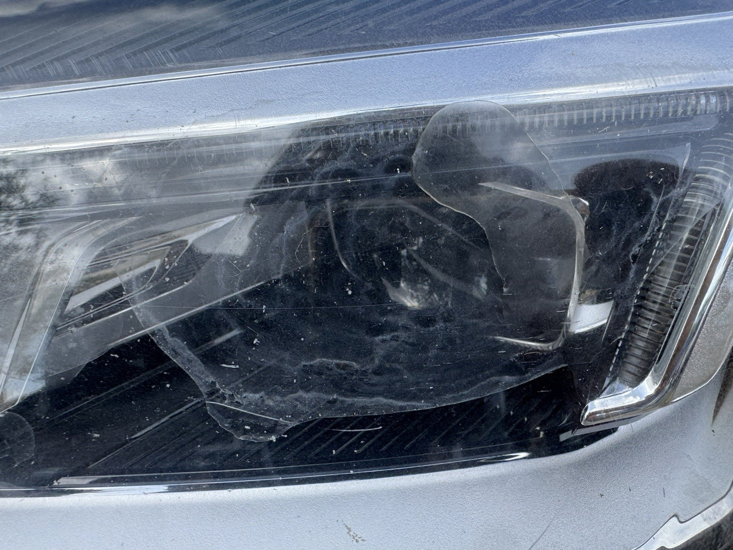 AUDI A5 PASSENGER SIDE LEFT HEADLIGHT LED 8W6941033E 2017 2019 S5 RS5 DAMAGED