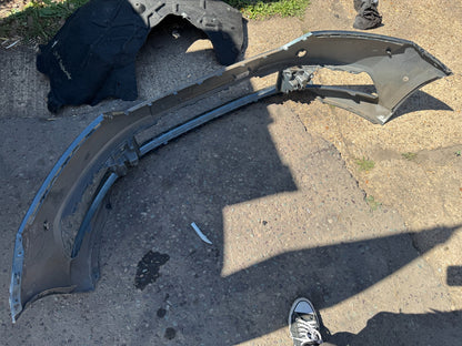 SKODA FABIA FRONT BUMPER 6V0807221F FACELIFT 6V  2018 2019 2020 2021 Dented