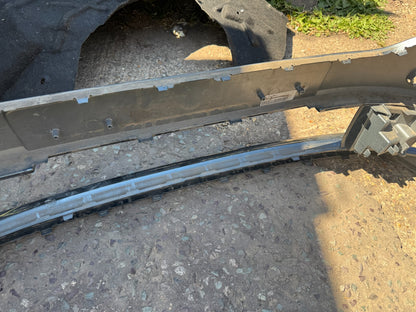 SKODA FABIA FRONT BUMPER 6V0807221F FACELIFT 6V  2018 2019 2020 2021 Dented