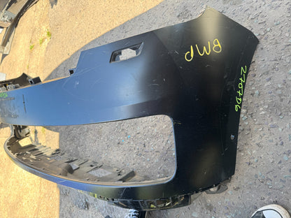 RANGE ROVER VOGUE V L460  FRONT BUMPER GENUINE M8E217F003A DAMAGED