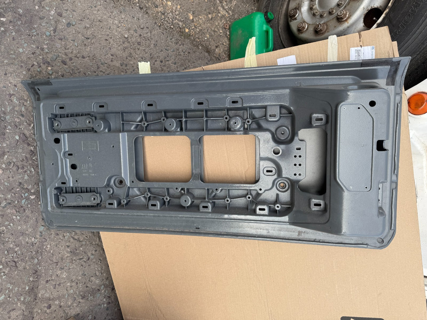Jeep Wrangler JL Tailgate 2018-24 Genuine 68281561AJ