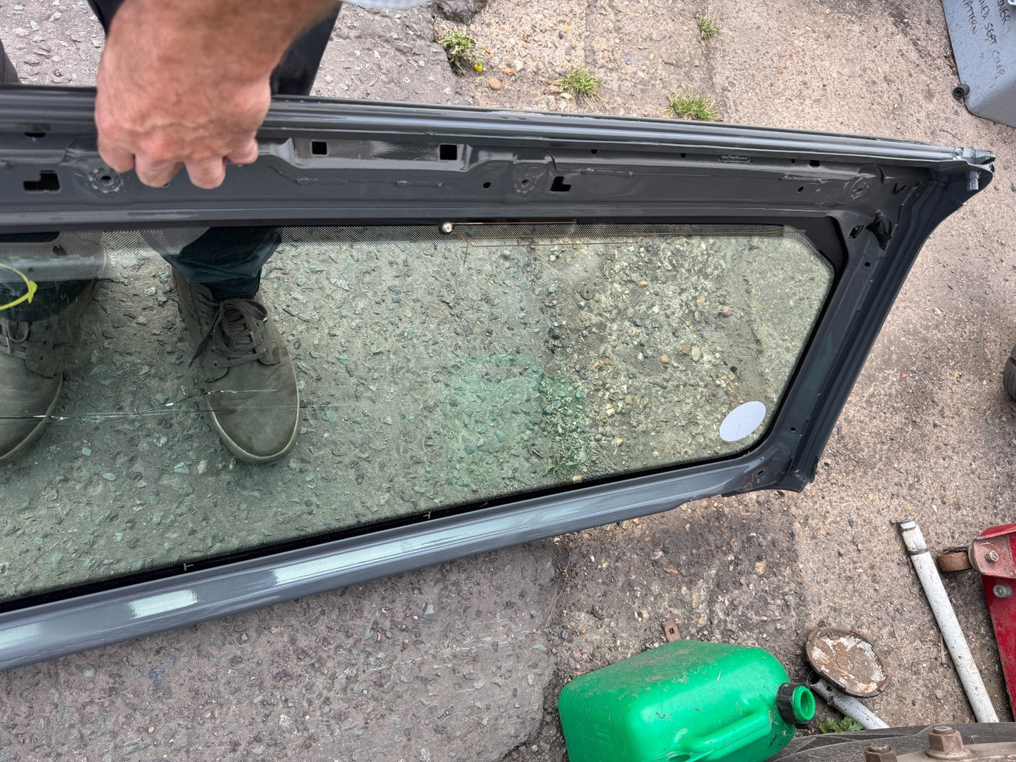2018-2026 Jeep Wrangler JL Hardtop Rear Glass Liftgate Window Sting Gray OEM