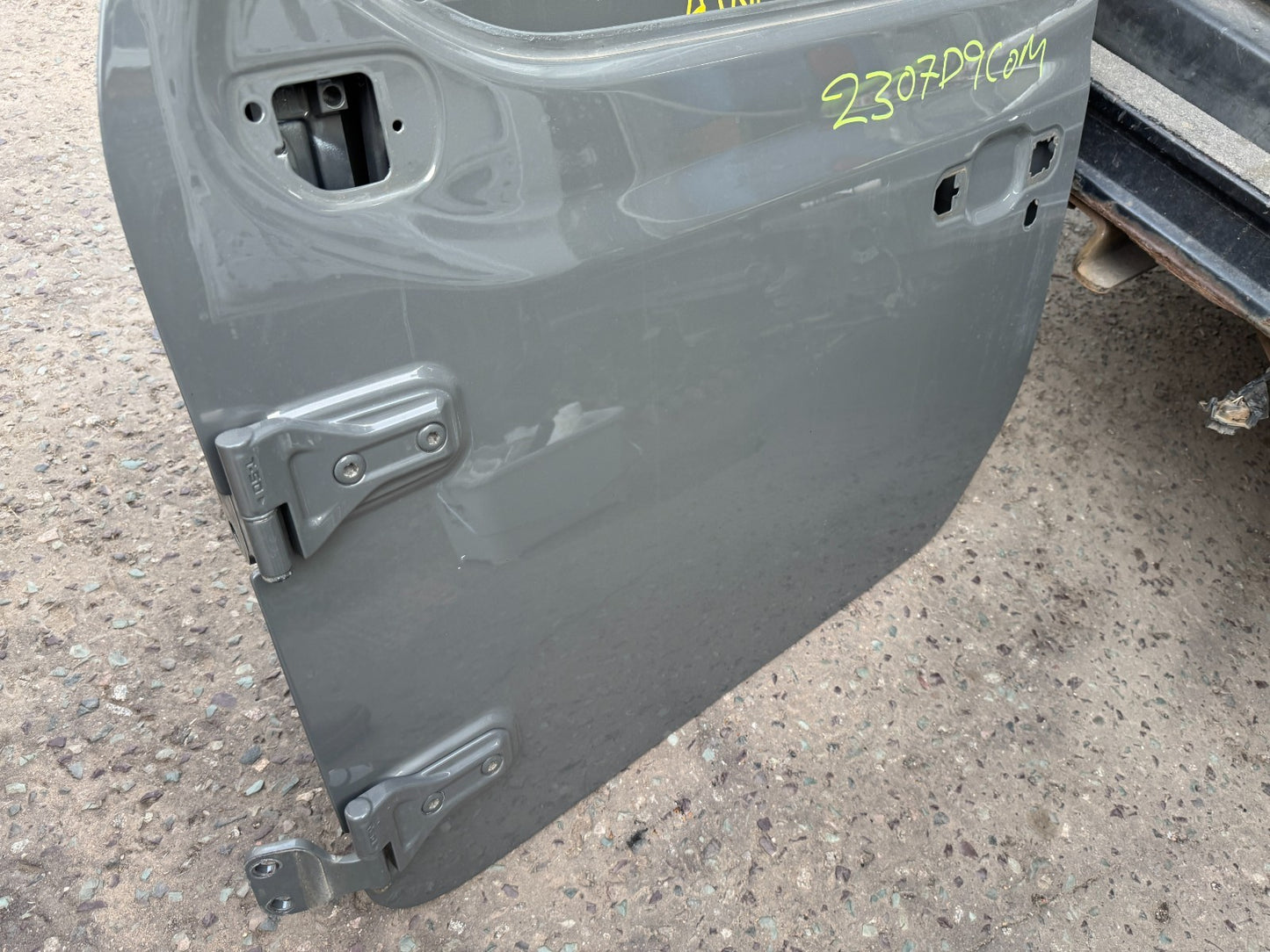 2018 on JEEP WRANGLER 4 DOOR PASSENGER SIDE LEFT FRONT GREY