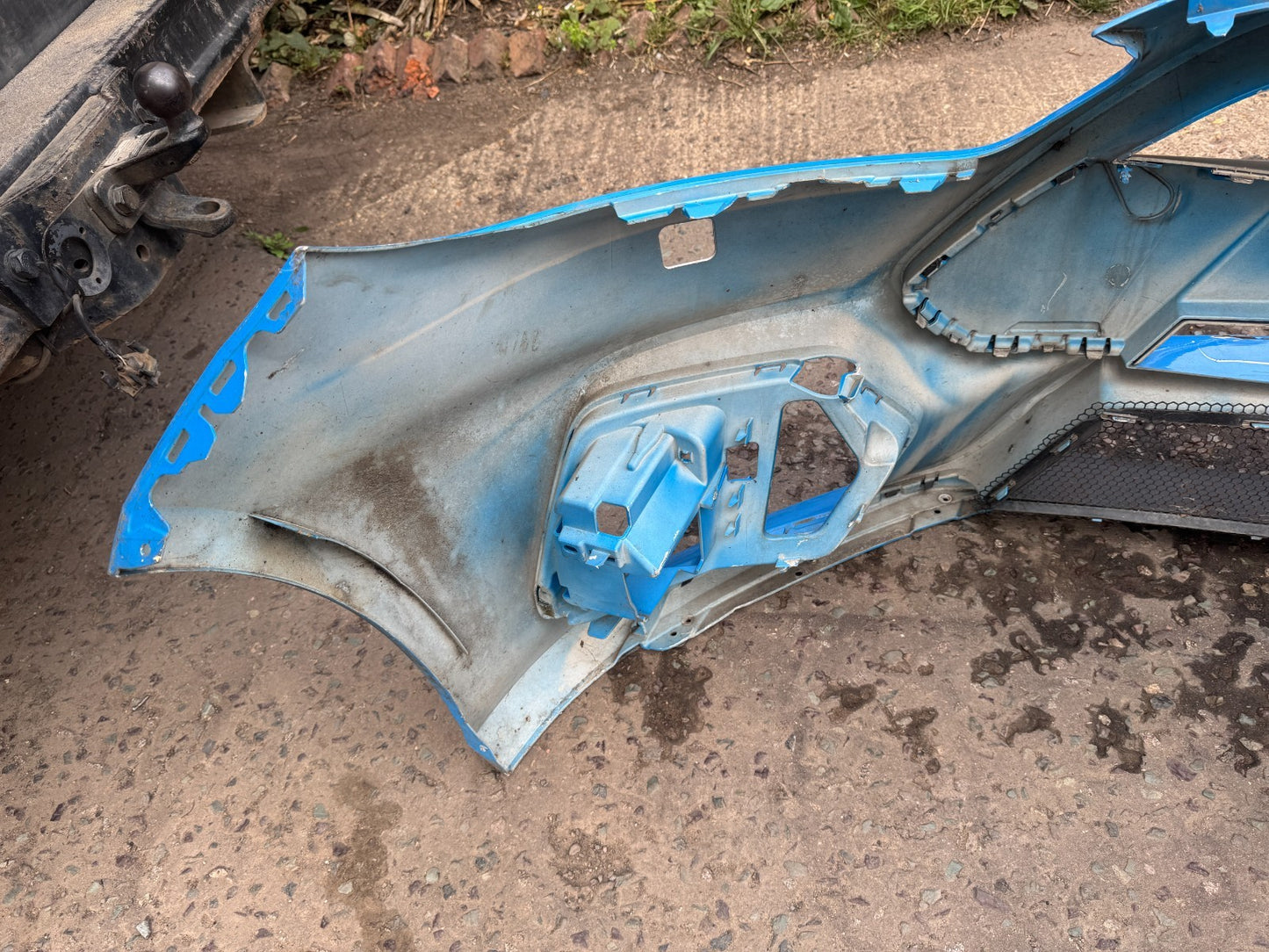 FORD FOCUS RS FRONT BUMPER 2014 TO 2018 G1EY-17757-A GENUINE WB-189 G1EY17757A