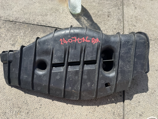 Genuine Audi Stone Guard 85E-505-415-B LEFT