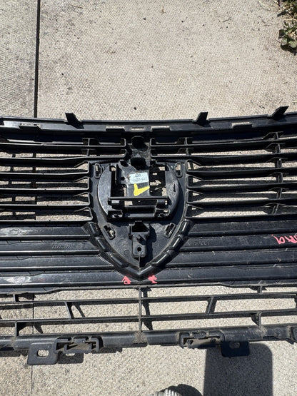 CRACKED!! PEUGEOT 308 MK3 2022 FRONT GRILLE 9838035380