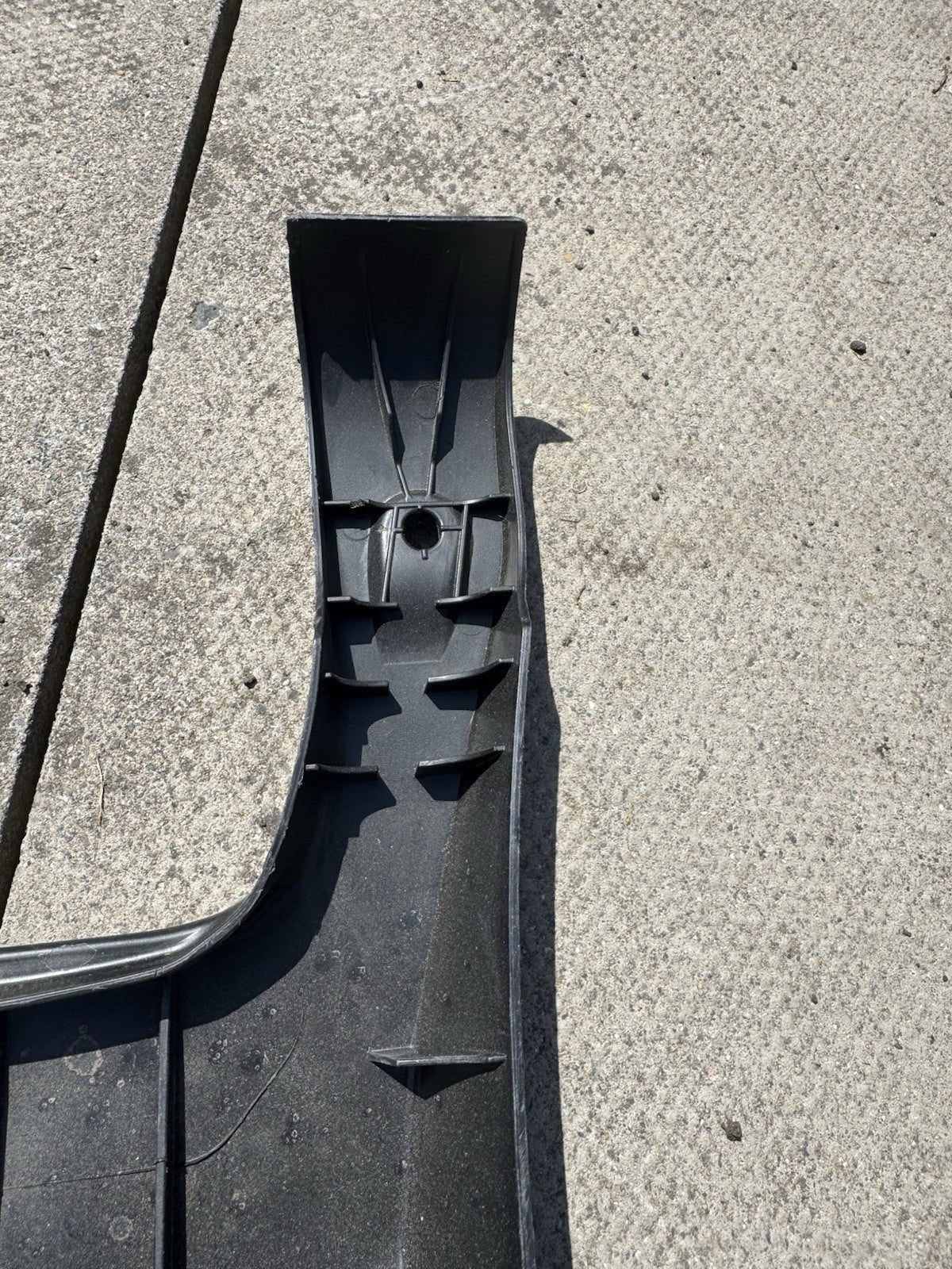 VW Polo Rear Right Wishbone Stone Chip Guard 2Q0511534L