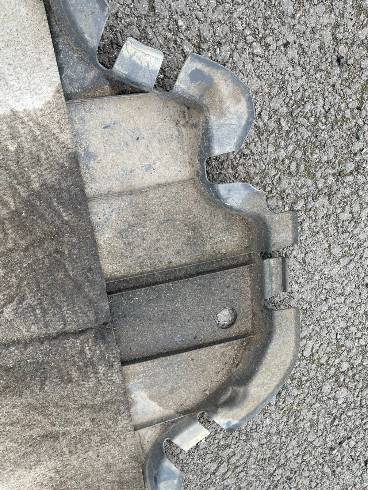 OE VAUXHALL VIVARO UNDER ENGINE COVER UNDERTRAY SHEILD 2014 2015 2016 2017 2018